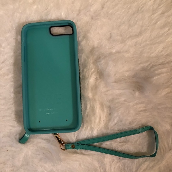iPhone 8 plus cover. - Picture 4 of 7